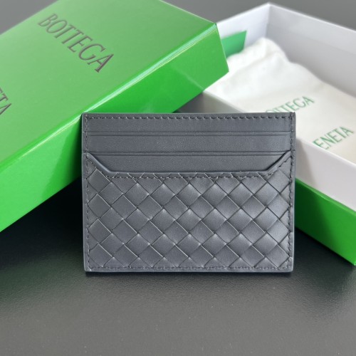 보테가 Bottega Veneta