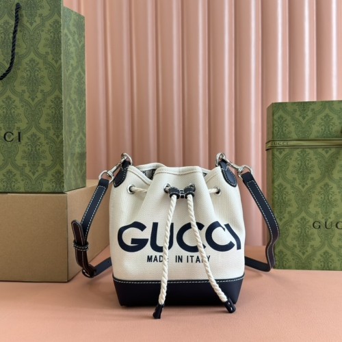 구찌 Gucci GG Supreme