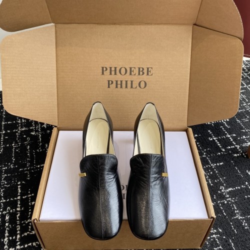 PHOEBE PHILO