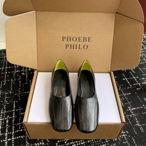 PHOEBE PHILO