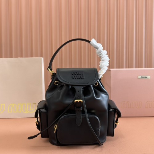 Miumiu 백팩