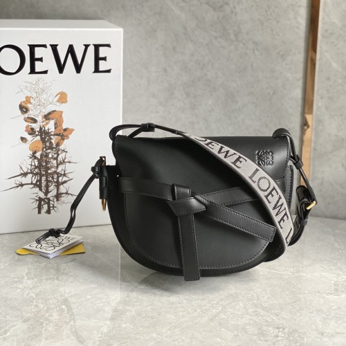 로에베 Loewe GateDual