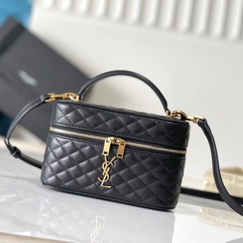 입생로랑 Ysl Mini Gaby