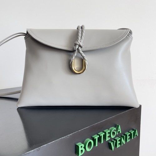 보테가 베네타  Bottega Veneta